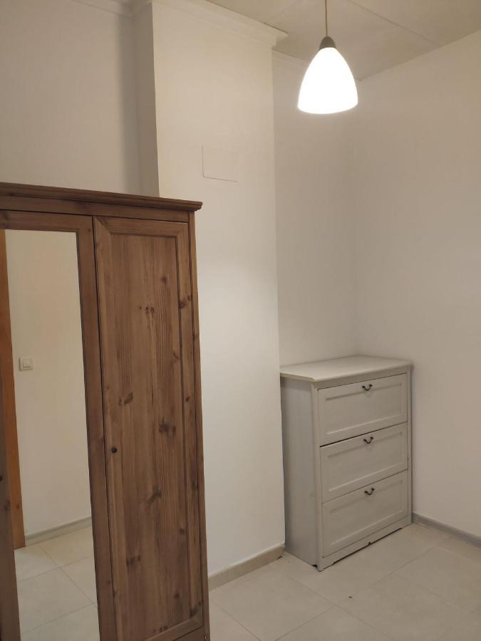 L4 Apartment Santiponce Luaran gambar